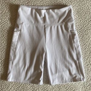 American Eagle biker shorts